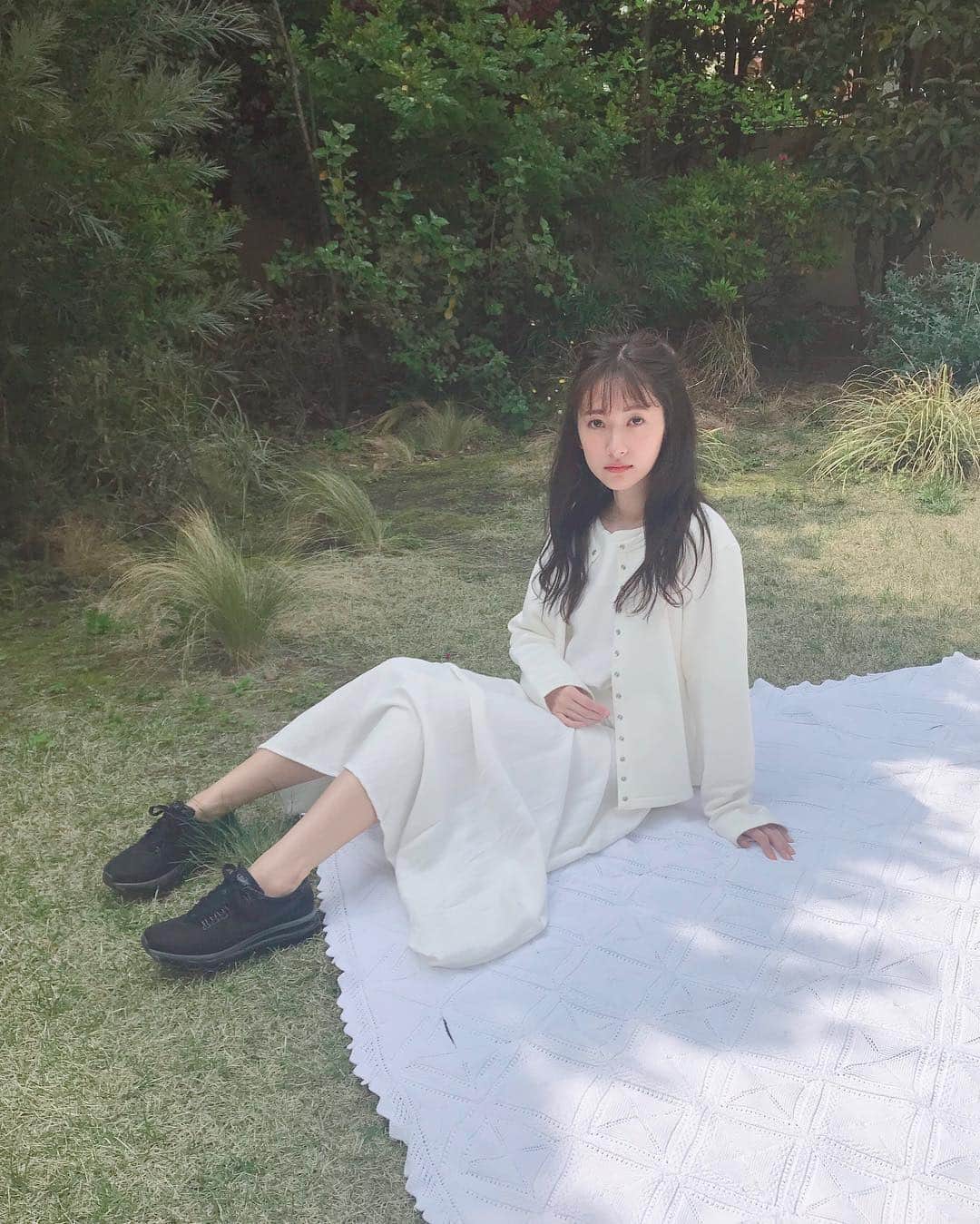 粟津麻依のインスタグラム