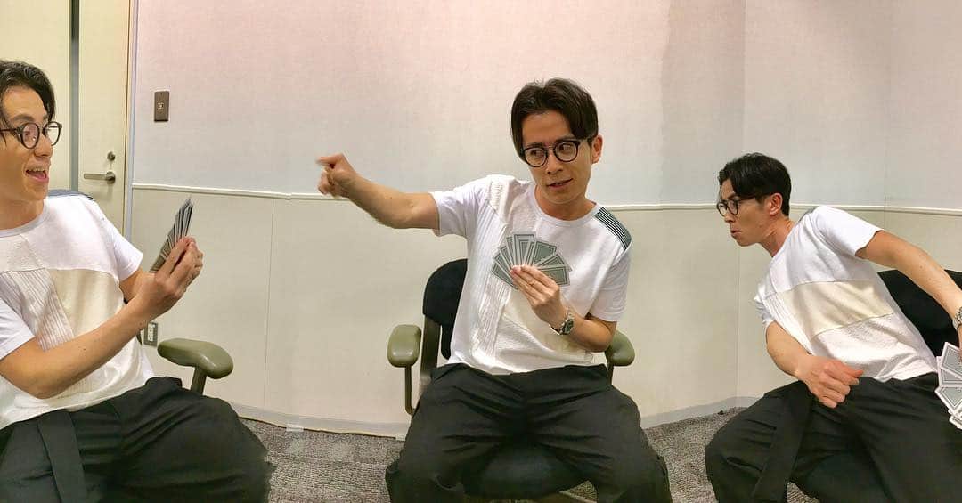 青木源太さんのインスタグラム写真 - (青木源太Instagram)「1枚だけ、トリック無しの写真があります。  他はパノラマ機能で撮ってます。  5/1に新宿京王百貨店で石塚さんとトークショーやります！是非お越しください。  #トリック写真」4月23日 21時27分 - aoki.genta
