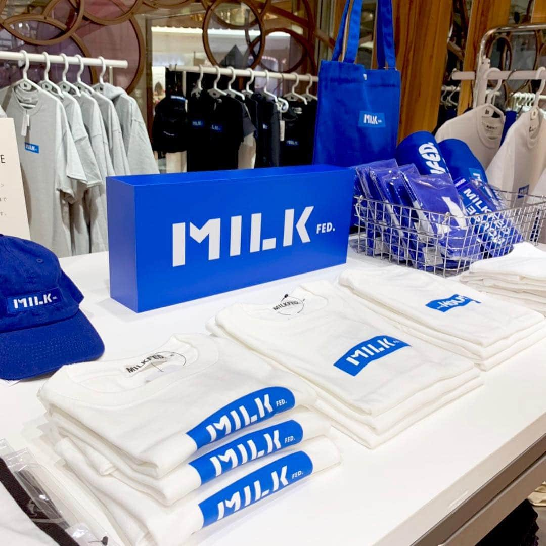 MILKFED.さんのインスタグラム写真 - (MILKFED.Instagram)「明日より販売スタート﻿﻿ ﻿﻿ ファミリーで着たい。﻿﻿ 待望のオシャレシリーズ登場！﻿﻿ ﻿﻿﻿ MILKFED. IN THE HOUSE﻿﻿﻿﻿ 4.24 (WED)- 5.21(TUE)﻿﻿﻿﻿ ﻿﻿﻿﻿ 💙伊勢丹限定﻿ ご購入のお客様へ﻿ 先着順にオリジナルステッカープレゼント💙﻿ ﻿ スタイリストMASAHさんと @masah977 ﻿﻿﻿﻿ モデル今宿麻美さん @imajuku0107 夫妻が手掛ける、﻿﻿﻿﻿ ファミリーでファッションを楽しめる﻿﻿﻿﻿ セレクトショップ ＜IN THE HOUSE＞﻿﻿﻿﻿ イン ザ ハウスとタッグを組み4/24（水)よりMILKFED.IN THE HOUSEを﻿﻿﻿﻿ リリースいたします。﻿﻿﻿﻿ ﻿﻿﻿﻿ 今回のコラボレーションは、﻿﻿﻿﻿ ベビーから大人までお揃いを楽しんで﻿﻿﻿﻿ いただけるラインナップになっており、﻿﻿﻿﻿ ﻿﻿﻿﻿ 第一弾は、4/24（水)販売の BLUEロゴが﻿﻿﻿ ポイントになったデザイン。﻿﻿﻿﻿ 伊勢丹新宿店、MILKFED全店舗、﻿﻿﻿ MILKFED.オフィシャルオンラインcalif﻿﻿﻿﻿ での発売となります。﻿﻿﻿﻿ ﻿﻿﻿﻿ 第二弾は、5/8（水)販売の PINKロゴが﻿﻿﻿﻿ ポイントになったデザイン。﻿﻿﻿﻿ ピンクカラーは、MILKFED.那覇オープンを記念した限定アイテムとなります！﻿﻿﻿﻿ 伊勢丹新宿店、MILKFED.那覇、﻿﻿﻿ MILKFED.オフィシャルオンラインcalif﻿﻿﻿﻿ での発売となります。﻿﻿﻿﻿ ﻿﻿﻿﻿ ＊フルラインナップは、伊勢丹新宿店とMILKFED.那覇、MILKFED.オフィシャル﻿﻿﻿ オンラインcalifのみとなります。﻿﻿﻿﻿ ﻿﻿﻿﻿ MILKFED.札幌、新宿、原宿、名古屋、﻿﻿﻿﻿ 大阪、福岡の6店舗は、﻿第一弾ブルーロゴ﻿﻿﻿ デザインのキッズTシャツと小物（タオル・﻿﻿﻿ トートバッグ・iPhoneケース）のみ﻿﻿﻿ ご覧頂けますが、﻿店頭でのWEB受注は﻿﻿﻿ 可能となっています。　﻿﻿﻿ 詳しくはMILKFED.各店舗スタッフまで﻿﻿﻿ お問い合わせください。﻿﻿﻿﻿ ﻿﻿﻿﻿ ◾️MILKFED.札幌　011-209-5514﻿﻿﻿﻿ ◾️MILKFED.新宿　03-5315-4678﻿﻿﻿﻿ ◾️MILKFED.原宿　03-5414-1340　﻿﻿﻿﻿ ◾️MILKFED.名古屋　052-249-4545﻿﻿﻿﻿ ◾️MILKFED.大阪　06-6136-5802﻿﻿﻿﻿ ◾️MILKFED.福岡　092-791-4074﻿﻿﻿﻿ ◾️MILKFED.那覇　098-860-1202﻿﻿﻿﻿ ﻿﻿﻿﻿ 伊勢丹新宿店本館6階＝﻿﻿﻿ ウエストパーク/ザ･ステージ#6 にて展開中﻿﻿﻿﻿ 〒160-0022 東京都新宿区新宿3-14-1﻿﻿﻿﻿ 03–3352–1111（大代表）﻿﻿﻿﻿ ﻿﻿﻿﻿ #milkfed #milkfedjp #ミルクフェド #ミルフェ #ミルクフェド女子 #ミルフェ女子 #ミルクフェド男子 #ミルフェ男子 #milkfedinthehouse #inthehouse @inthehouse_isetan」4月23日 22時24分 - milkfedjp