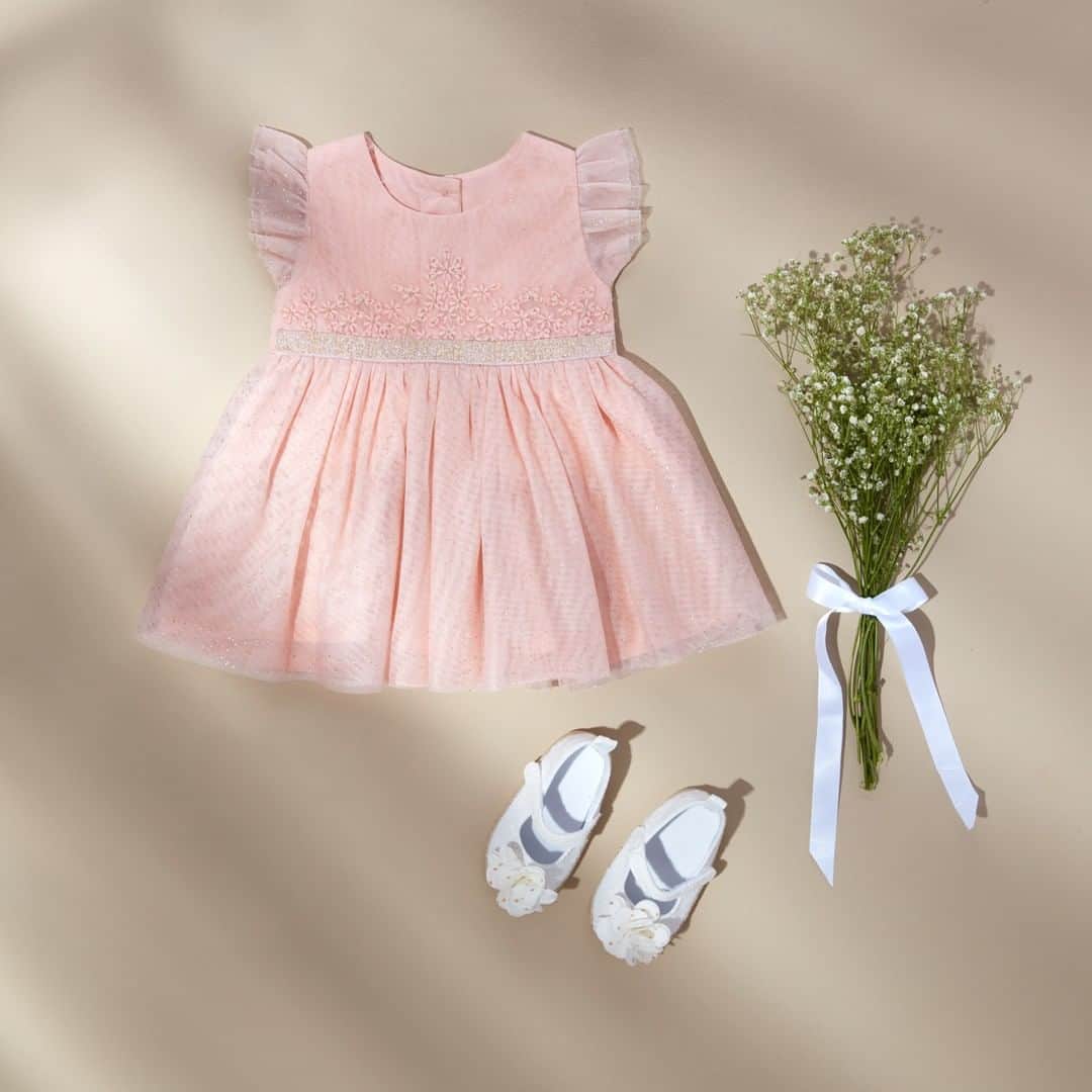 プリマークさんのインスタグラム写真 - (プリマークInstagram)「Cuteness with one swish of a dress 💕 Dress €16/$18 (Available in: 🇮🇪🇫🇷🇮🇹🇪🇸🇵🇹🇺🇸) #Primark #babywear #occasion」4月23日 23時00分 - primark