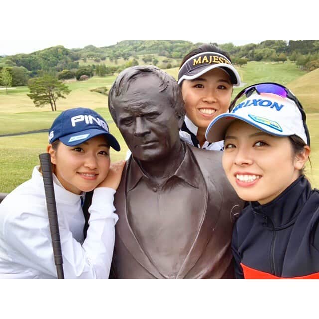 新井里茄のグルメインスタ