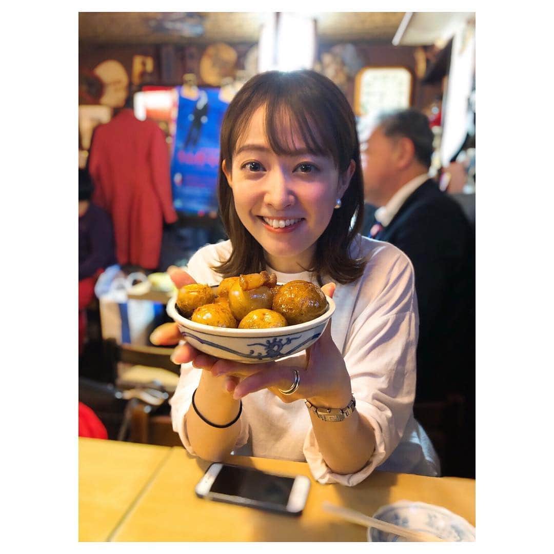 のインスタグラム：「ある休日、酒場にて、おいもに高まる。ギラギラ。 2枚目は、いってらっしゃいの図👆 二次会スナックカラオケまで盛り上がった日。 〆はカレーライスを皆でつつき合いました。#土岐撮り ． #酒場#酒場パトロール #大衆酒場#大学いも #チューハイ#酎ハイ #〆のごはんは絶対」