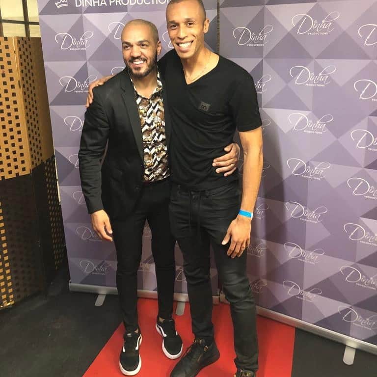 ミランダのインスタグラム：「Bom relembrar os velhos tempos @belo sempre top, grande show em Milão 👊🏽」