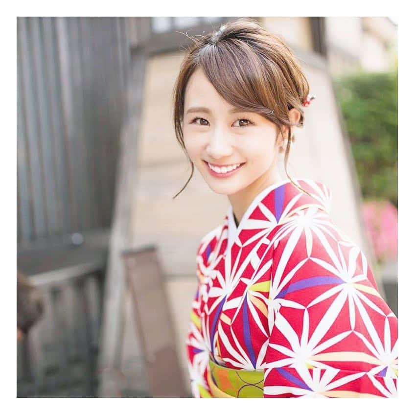筒井萌子のインスタグラム：「* 2019.4.24*•.❥◡̈*.。#平成最後の誕生日 🎂 27歳になりました。学生さんじゃないの？ って言われるのも慣れました（´-`）.｡oO笑 ・ 今こうやって好きな事をお仕事として できているのもいつも応援して下さる皆さんが居るからです。 そしていつも側で支えて下さっている 事務所の方々がいるお陰でお仕事ができています。 ずっと1番近くで応援してくれている家族・友達の存在は いつも私の強い味方です( ¨̮ )♡ 今あるこの環境が決して当たり前ではないこと。 初心を忘れずにこれからも前進して参ります。 平成も終わりますがこれからも感謝の気持ちを忘れず、沢山良い報告が出来るよう私らしくお仕事頑張ります◡̈⃝︎⋆︎* 27歳の私もどうぞよろしくお願いします。 ・ #筒井萌子 #女優 #actress #モデル #model #岡山  #shooting #instagood #instalike #converse #撮影 #followme #instalike #ゴルフ #ゴルフ女子 #令和 #平成」