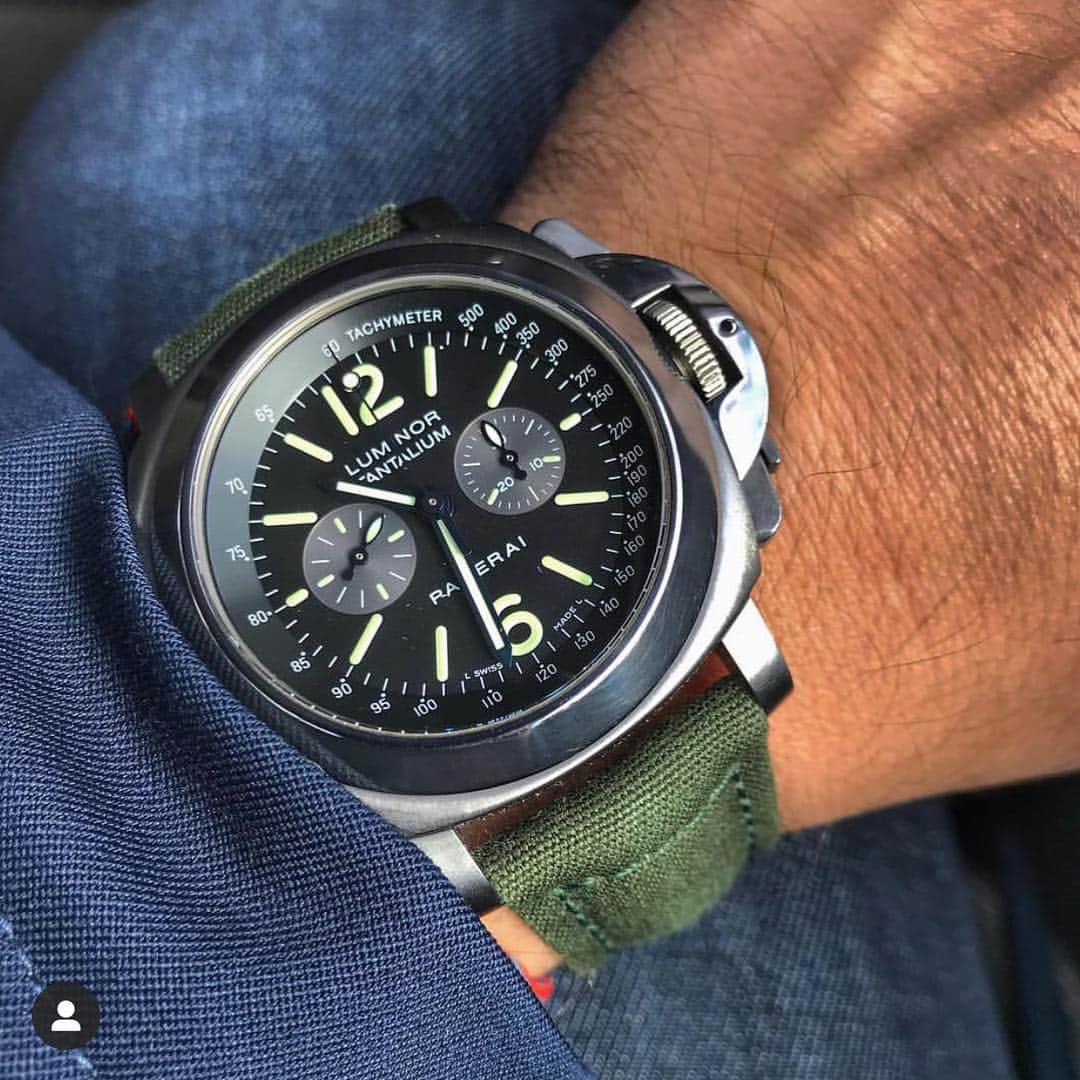 パネライのインスタグラム：「I truly wish there were more pieces in the #Panerai collection that were made out of Tantaluim like this #PAM192 Luminor Chrono. Such a great look and color to the material. Pic by @thelongviews #paneraicentral」