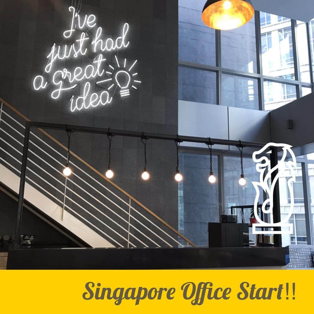 日本サロネーゼ協会さんのインスタグラム写真 - (日本サロネーゼ協会Instagram)「今月から、JSA4か国目となるシンガポールオフィスがスタートしました！8月から講座開講しますので、 ぜひ @jsa.singapore  フォローおねがいします♡ シンガポールでも「好きを仕事に出来る輝く女性」を増やすとともに、シンガポール在住の講師さまのサポートをしてまいります✨  JSA singapore is a subsidiary of Japan salonaise association which was establised on Feb 2019. In the concept of "Creating a shinning woman and you can make your favorite work in Singapore.”We aim to create woman’s profession and support for activites and contribute to society. We have now nutured 9,700 lectures in Japan,Taiwan and HongKong. The first Icing Cookie Decorating Certificate Course will be held in August 2019. Come on to be our first Singapore lectures! Interested friends, please follow us. #jsasingapore #jsasg #bakersg #bakersgonnabake #sgdessert #sgdesserts #bakersofsgp #bakersof #cakesg #sgbakers #sgbakes #sgbake #fondantcakesg #sgjellycake #sgcookiedecorator #homebakesg #sgbakeclub #糖霜饼干 #糖霜曲奇  #คุกกี้ไส้สับปะรดแฟนซี  #คุกกี้ไส้สับปะรด  #คุกกี้ไร้แป้ง #คุกกี้ไอติม  #icingcookiesmalaysia #icingcookiesjkt #cakeenak #cakeenakjakarta #kuemedan #kueicing #kueicingjogja」4月24日 12時47分 - japan.salonaise.association