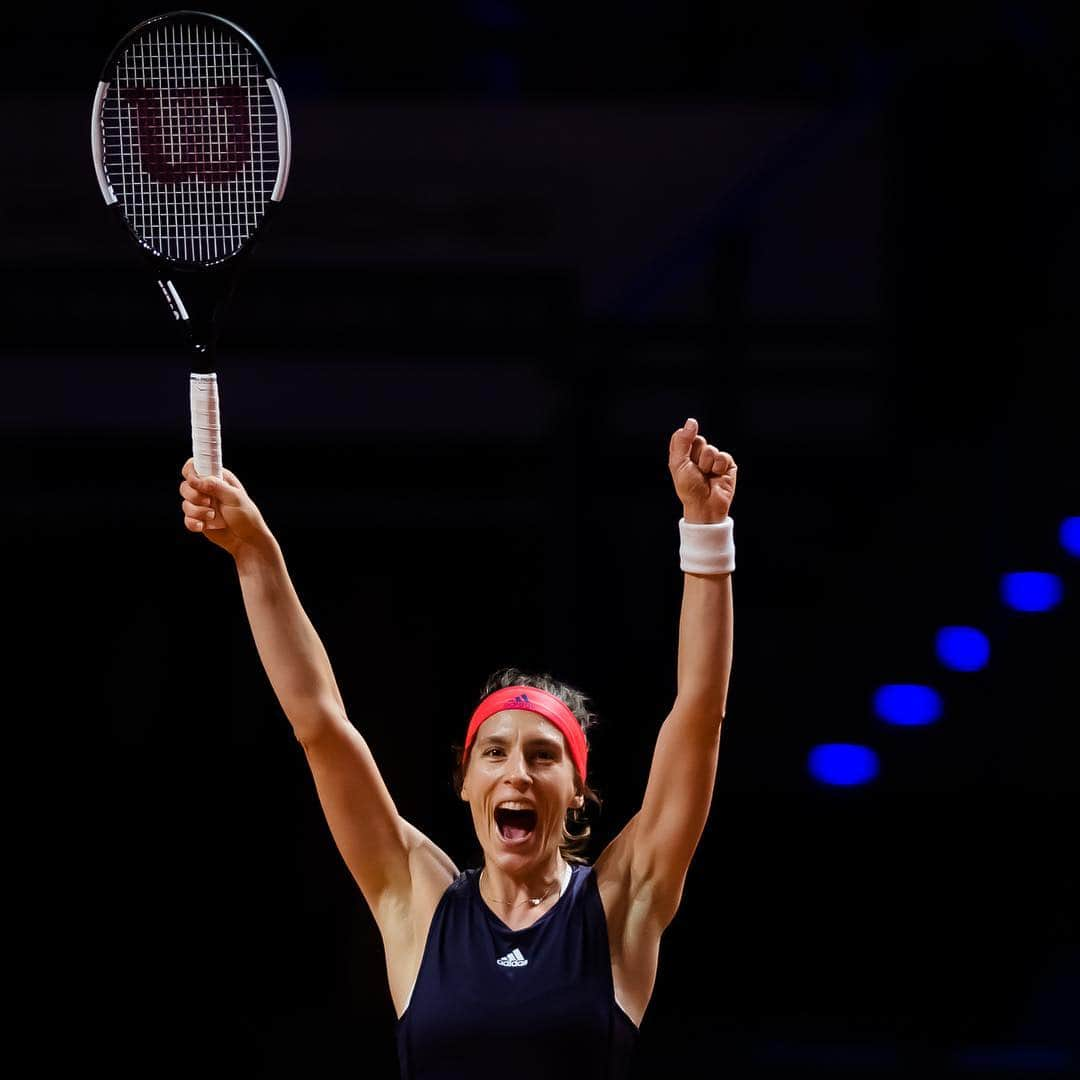 WTA（女子テニス協会）さんのインスタグラム写真 - (WTA（女子テニス協会）Instagram)「Sights and scenes from Tuesday at @porschetennis 🎾🤩」4月24日 4時51分 - wta