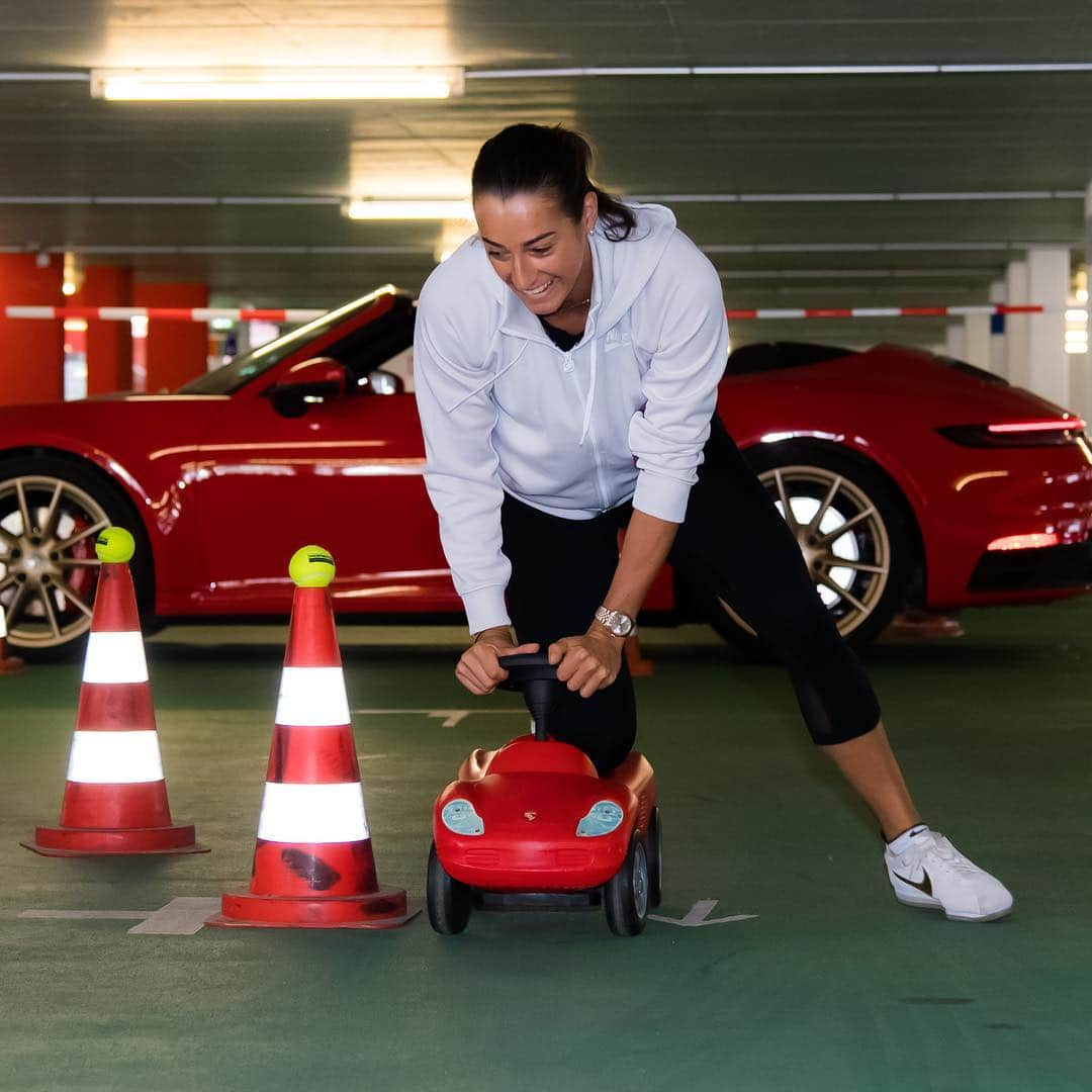 WTA（女子テニス協会）さんのインスタグラム写真 - (WTA（女子テニス協会）Instagram)「Sights and scenes from Tuesday at @porschetennis 🎾🤩」4月24日 4時51分 - wta