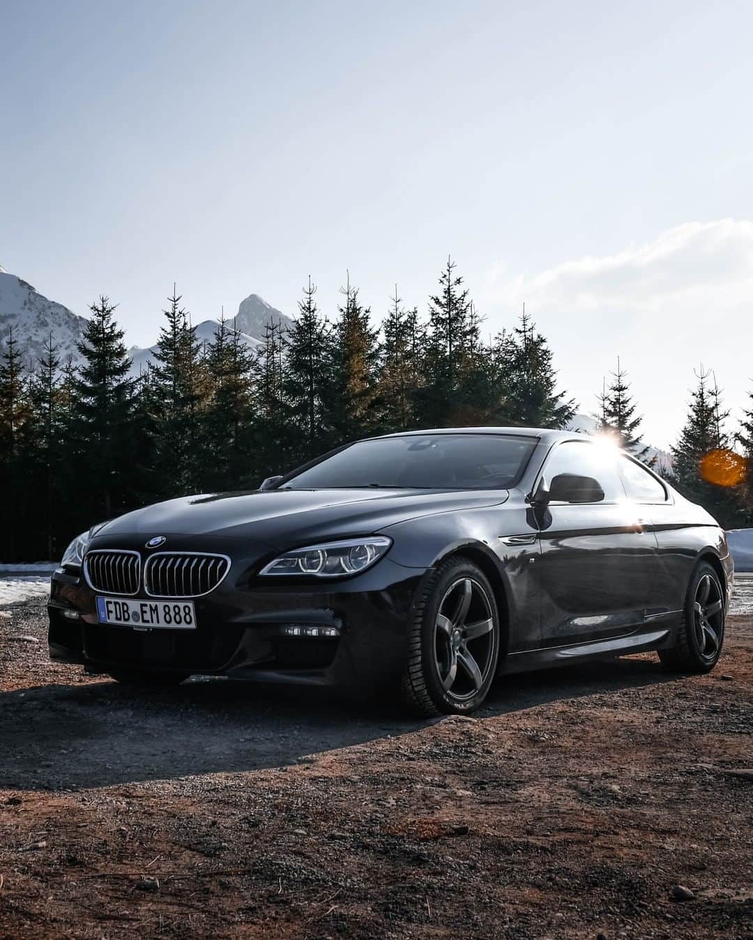 のインスタグラム：「Phenomenal in all parts. The BMW 6 Series Coupé. #BMWRepost @slntpain #BMW #6Series」