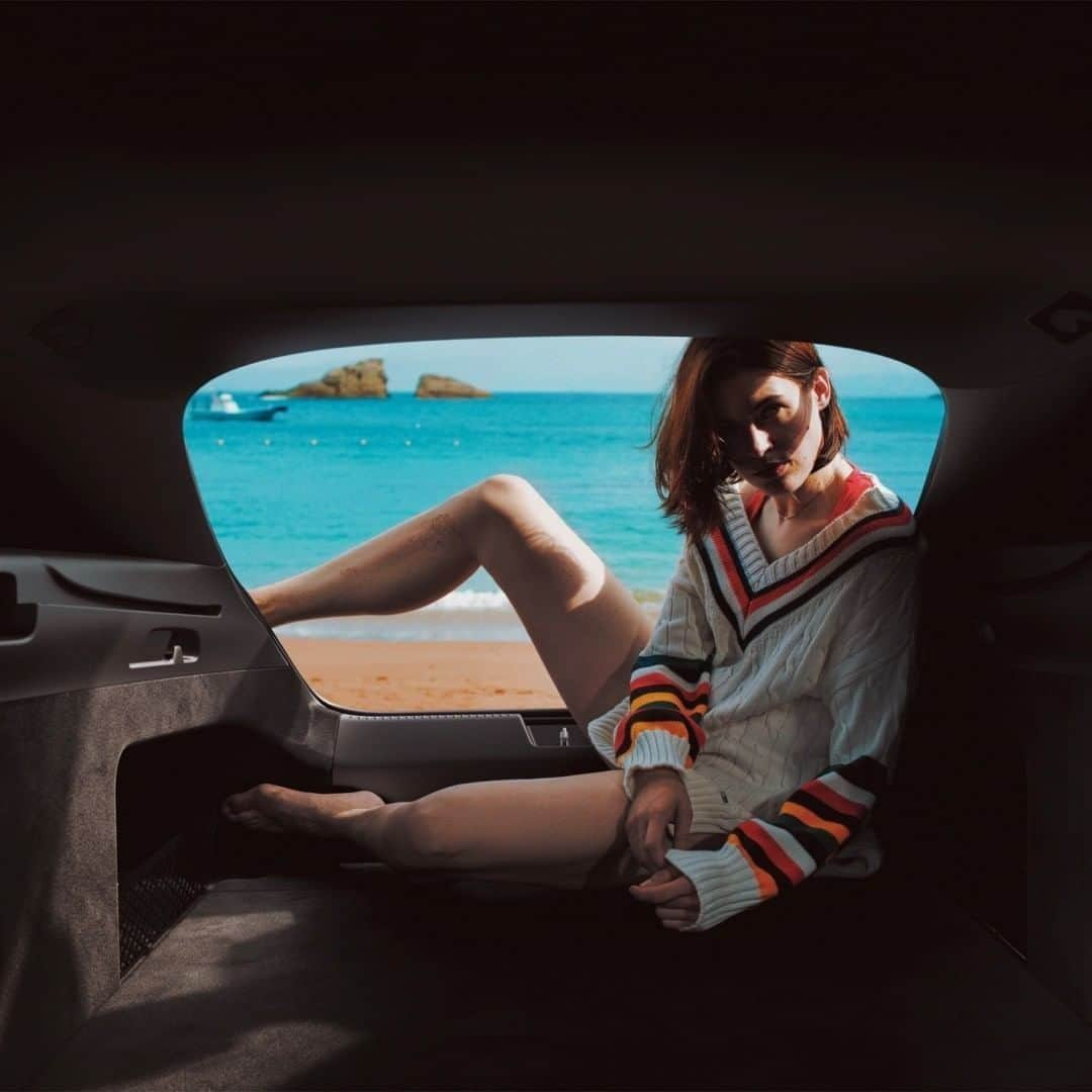 メルセデス・ベンツさんのインスタグラム写真 - (メルセデス・ベンツInstagram)「Nothing beats vitamin sea. 🌊🏝 w/ @tommyhilfiger #MercedesBenz #Mercedes #CLA #NewCLA #CLAShootingBrake #ShootingBrake #tommyxmercedesbenz #mbcars #cars #carsofinstagram」4月24日 6時55分 - mercedesbenz