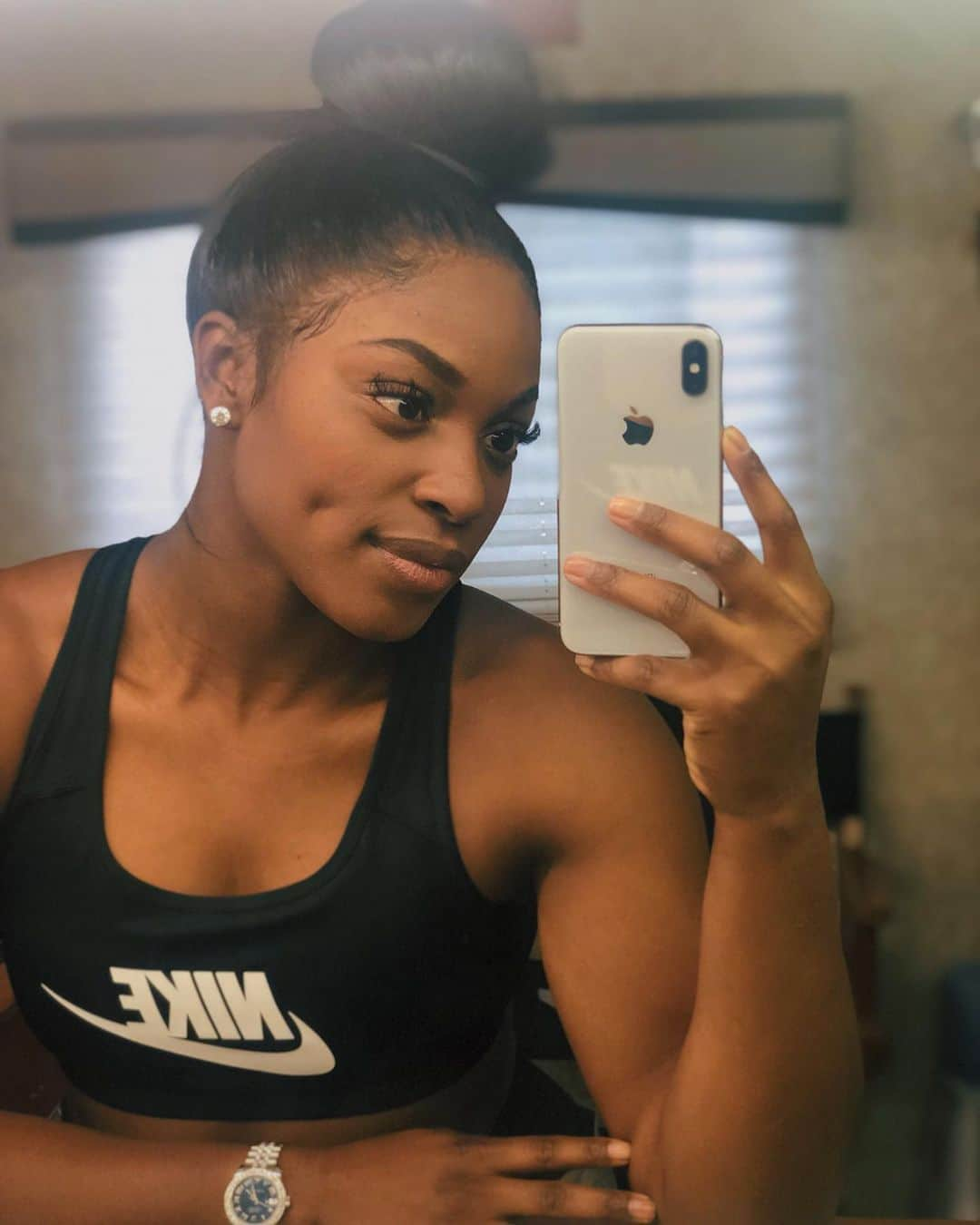 スローン・スティーブンスさんのインスタグラム写真 - (スローン・スティーブンスInstagram)「couldn’t pick one ➡️」4月24日 7時03分 - sloanestephens