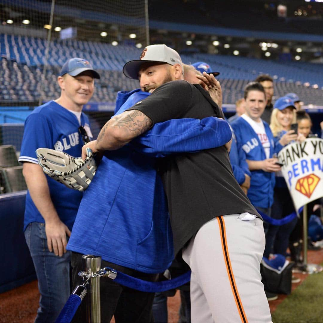 トロント・ブルージェイズさんのインスタグラム写真 - (トロント・ブルージェイズInstagram)「Superman Returns 💙」4月24日 7時45分 - bluejays