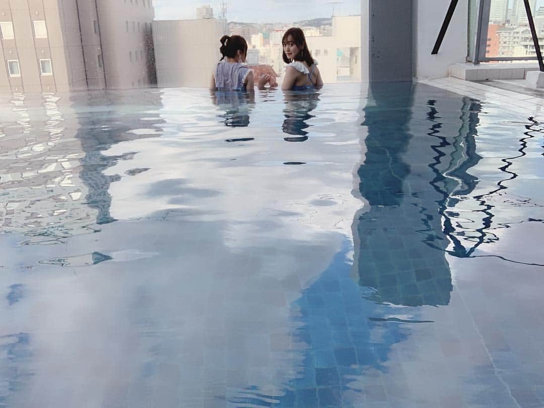 浜田翔子さんのインスタグラム写真 - (浜田翔子Instagram)「#沖縄 の シンガポールプールだ！と騒いでた。 トピックス嬉しい😊」4月24日 13時26分 - shoko_hamada