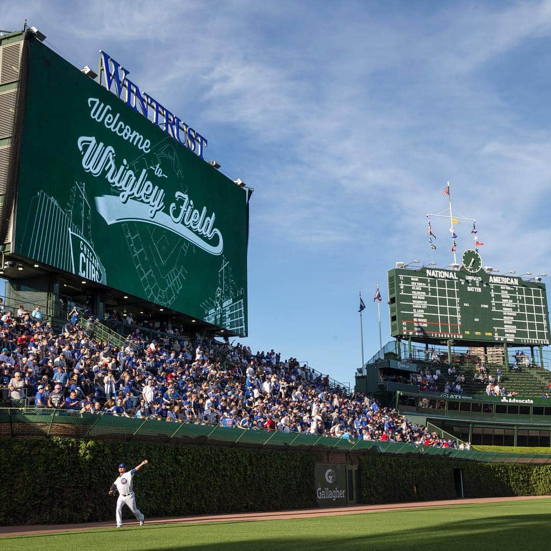 シカゴ・カブスさんのインスタグラム写真 - (シカゴ・カブスInstagram)「#CubsCollection: Bleachers The bleachers have been a part of Wrigley Field since the late 1930s and are as iconic as the ivy, marquee and hand-operated scoreboard. Stories of the legendary Wrigley Field bleachers stand the test of time, but this historic outfield seating needed a facelift to preserve this experience for future generations of Cubs fans. Take a look at the before and after of the bleacher renovations starting with the 1060 Project through present day. What memories do you have in the bleachers? Special thanks to photographers @sgreenphoto and Bob Elmore. #EverybodyIn Find more photos on Facebook.com/Cubs」4月24日 8時29分 - cubs