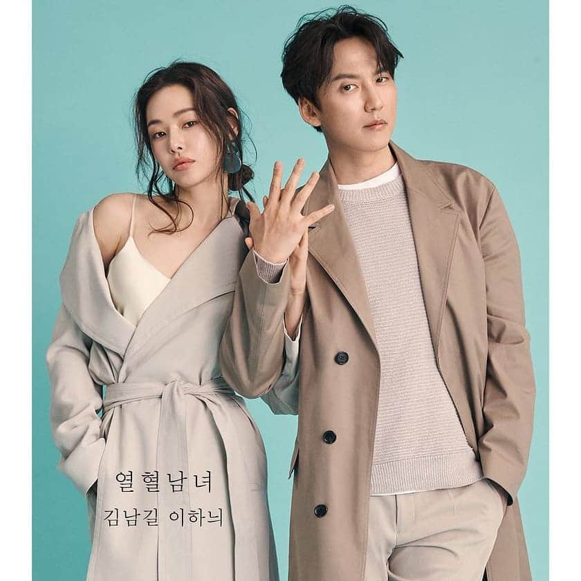 Just a girlさんのインスタグラム写真 - (Just a girlInstagram)「Kim Nam Gil X Lee Hanee 💖 @honey_lee32  for HIGHCUT vol.238 . . . . . . #김남길 #KimNamGil #이한 #LeeHan #HoneyLee #이하늬 #LeeHaNui #koreancouple#koreanfashion #koreangirl#koreanmodel #koreanboy #asianboy#아지트샵 #추천멘토 #치위생사 #간호사 #직장인부업 #미용인 #미용 #おしゃれ #オシャレ #いいね返し #フォロー #韓国人 #韓国 #セルカ #自撮り #ファッション #フォロー」4月24日 9時09分 - cecithegirl