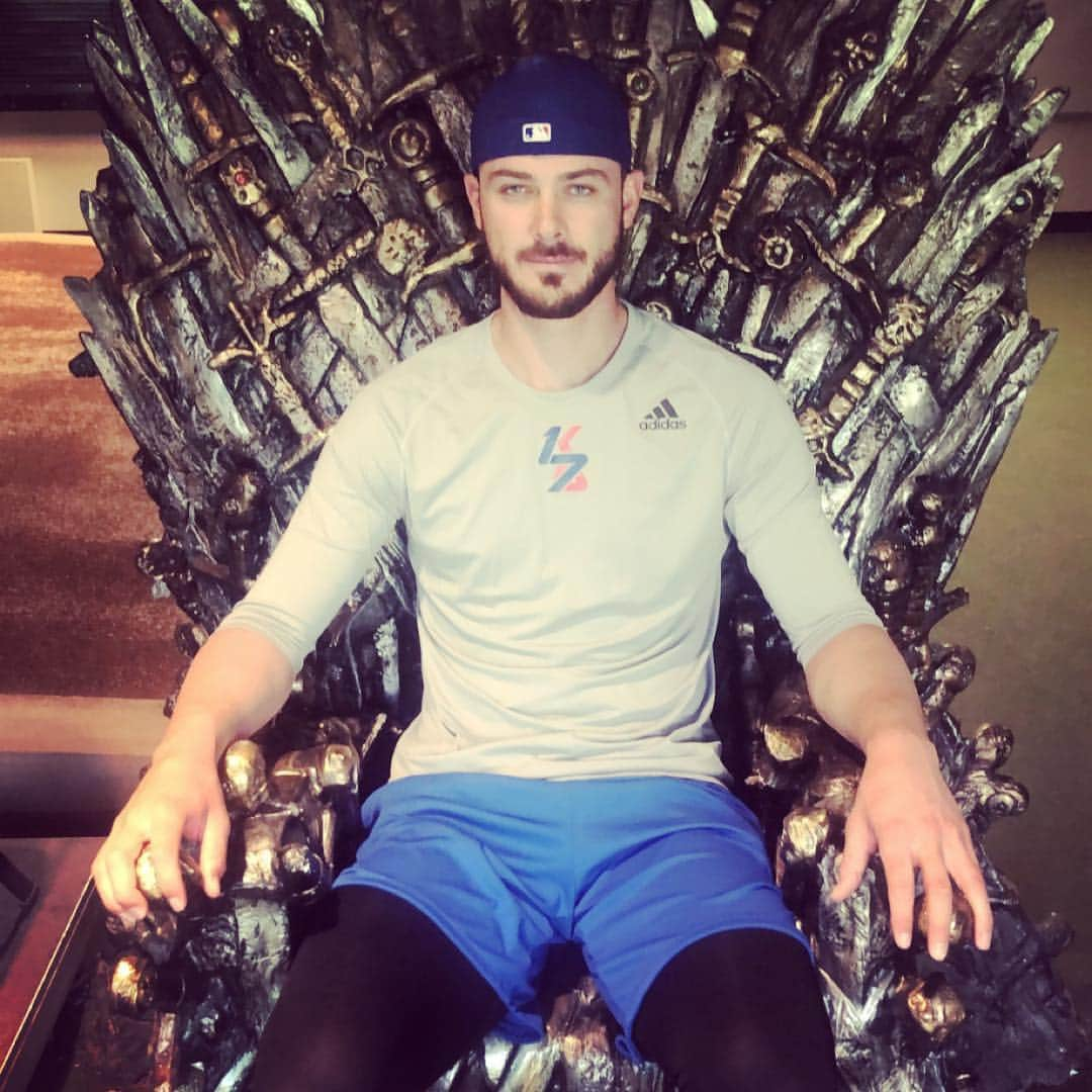 シカゴ・カブスさんのインスタグラム写真 - (シカゴ・カブスInstagram)「#GoT Night is here!」4月24日 9時22分 - cubs