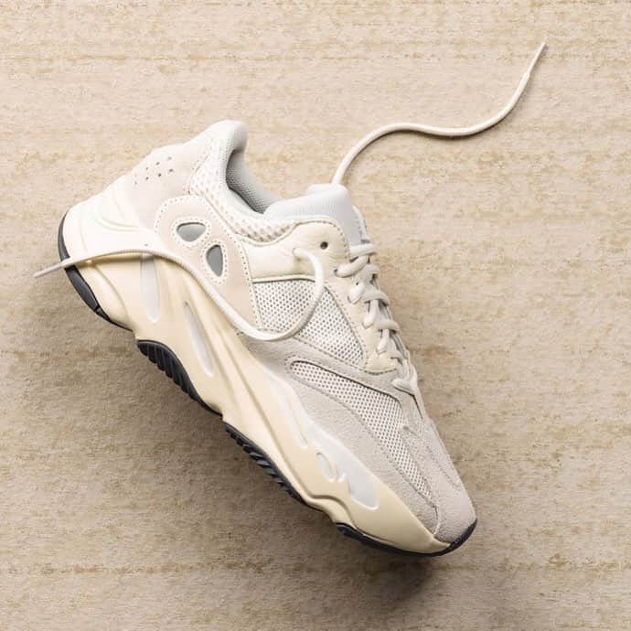 Sneaker Newsさんのインスタグラム写真 - (Sneaker NewsInstagram)「The adidas Yeezy Boost 700 “Analog” is officially releasing this Saturday, 4/27 at retailers worldwide. For a full store list, tap the link in our bio.」4月24日 9時43分 - sneakernews