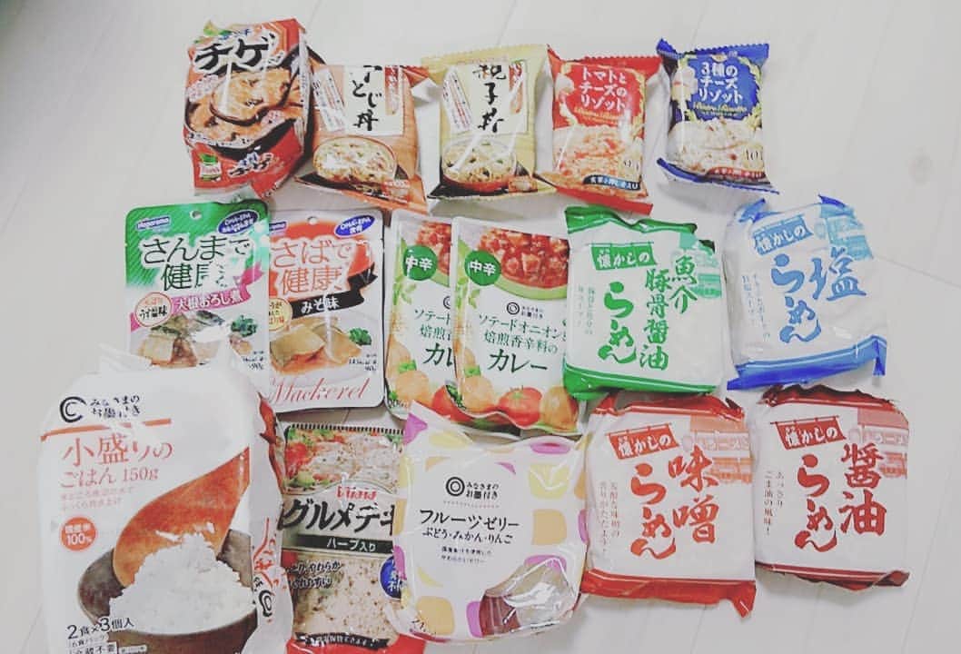 涌嶋茜さんのインスタグラム写真 - (涌嶋茜Instagram)「今朝、大阪にいるマミーからご飯が届きました。 親はずっと親でいてくれるもんやなあ。感謝しかないです。大事に食べよう。 #ご飯 #わくっしー #涙」4月24日 10時44分 - wakussy