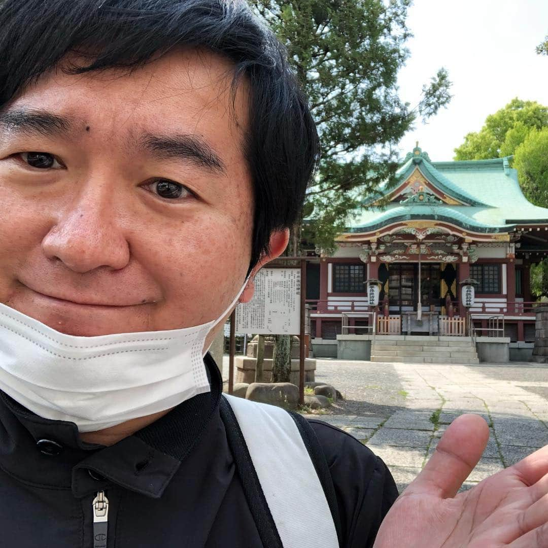 小石田純一さんのインスタグラム写真 - (小石田純一Instagram)「平井諏訪神社で売れますようにと神頼み。  #平井諏訪神社 #神社 #神社仏閣 #神社巡り #神社仏閣巡り #神社好き #参拝 #小石田純一 #お笑い芸人 #ものまね芸人 #ピン芸人 #芸人 #諏訪神社 #平井」4月24日 11時42分 - koishida.trendy