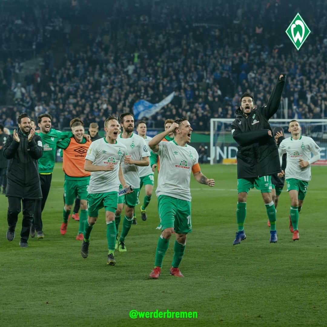 ヴェルダー・ブレーメンさんのインスタグラム写真 - (ヴェルダー・ブレーメンInstagram)「Mit allem, was ihr habt! 🔥 💪 💚 _______ #werder #bremen #svw #svwfcb #Heimspiel #Pokal #Weserstadion #Ostkurve #Team #Einsatz #Leidenschaft #nordphoto」4月24日 22時42分 - werderbremen