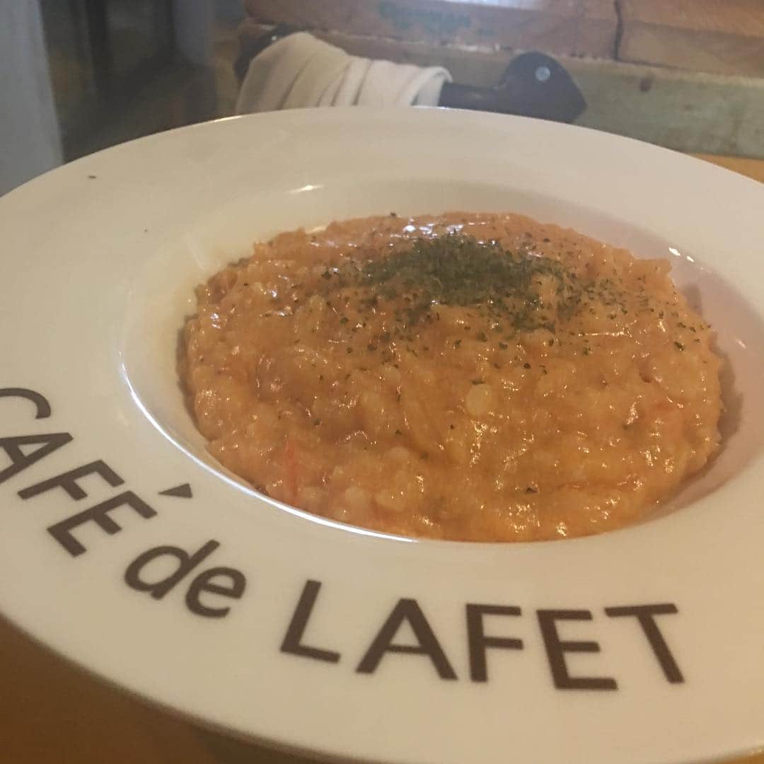 cafe.de.lafet&mon.magasinさんのインスタグラム写真 - (cafe.de.lafet&mon.magasinInstagram)「本日もありがとうございました🐰  新コース  イタリアの食卓  の3皿目のリゾットを試食してみました。  ガレットに使用にしているチーズを絡めて、美味しくリゾットができあがりました。  #カフェめぐり  #café  #カフェ  #カフェ好きな人と繋がりたい  #カフェランチ  #ガレット  #トマトクリームのリゾット  #クレープ  #アンティーク  #りんご  #シードル #ワイン  #ノルマンディー  #ライフスタイル  #さいたま新都心カフェ  #大宮カフェ  #浦和カフェ  #見沼区カフェ  #大和田カフェ  #御蔵カフェ #fashion  #fashionshoes  #イタリアン  #フレンチ #ラベンダー  #花」4月24日 22時10分 - cafe.de.lafet