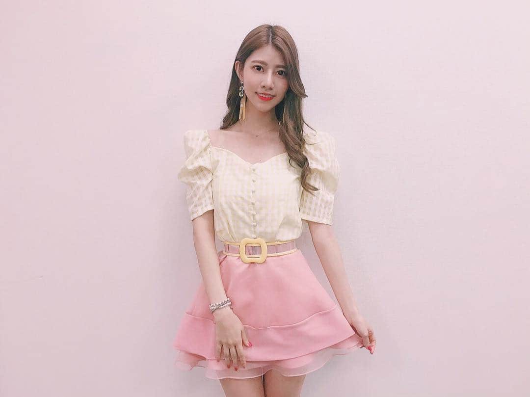 阿部マリアさんのインスタグラム写真 - (阿部マリアInstagram)「Outfit for the newly released digital single 💖🌟 #綠草地上的奇蹟  #AKB48TeamTP #TTP性感女神」4月24日 13時41分 - _abedesu