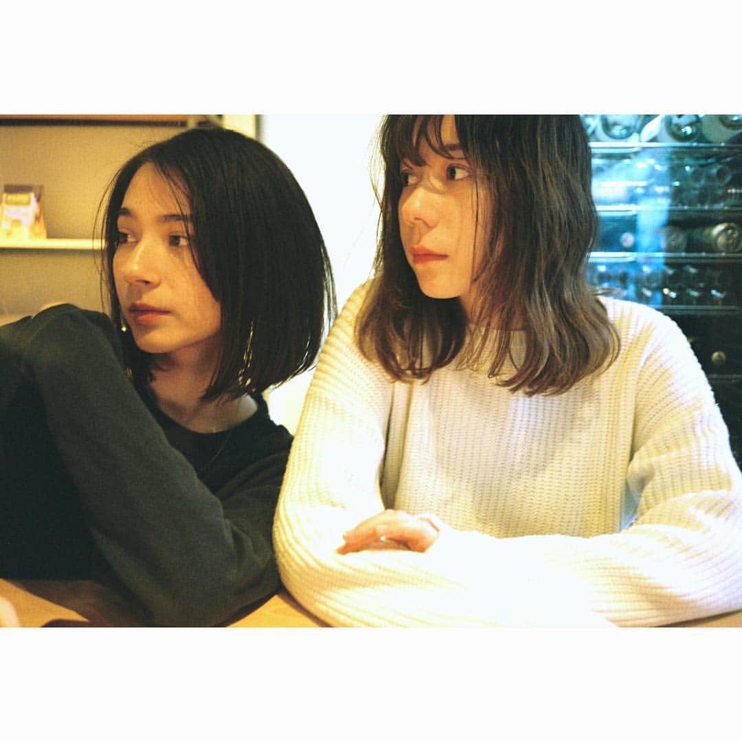 エモン・久瑠美のインスタグラム：「もう1人の姉がInstagram始めましたよー、 なおちゃんです @n.417e 、 よろしくお願いします👩‍👩‍👧 my sister just started Instagram ~  #三姉妹 #kurumiph」