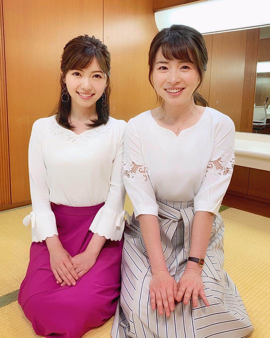 川又智菜美のインスタグラム：「はやドキ🧡﻿ 今日もありがとうございました😌🌟﻿ ﻿ オンエア後に皆川さんと😘﻿ 今日は気分を変えて和室で撮ってみましたよ📸﻿ ﻿ #ゴールデンウイーク まであと少し👀﻿ 皆さんは何をするご予定ですか？﻿ ﻿ #4月24日 #平成最後の水曜日﻿ #TBS #はやドキ #アナウンサー #皆川玲奈 アナ﻿ #衣装 #セントフォース #川又智菜美」