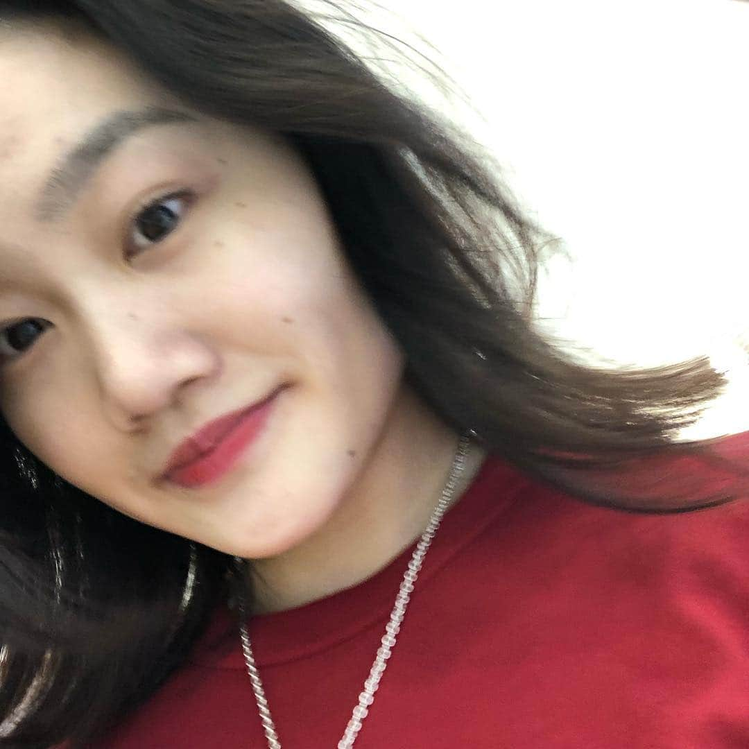 王文婷のインスタグラム：「💇🏻‍♀️」