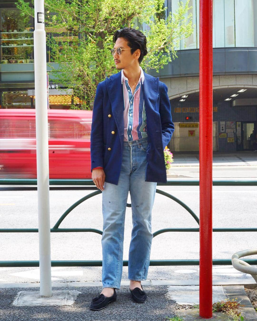 Shuhei Nishiguchiさんのインスタグラム写真 - (Shuhei NishiguchiInstagram)「"Color⚪️🔵🔴vibes" ・ ・ Ph. @oshima_snap ・ Tap for brands ・ #beamsf #stilelatino #poloralphlauren #baudoinlange #levis #hermes #menswear #mensstyle #mensstreetstyle #dapper #dappermen #gentleman #emmeti_official #vintagestyle #vintagewear #mensfashion #mensclothing #ootd #outfit」4月24日 18時13分 - shuhei_nishiguchi