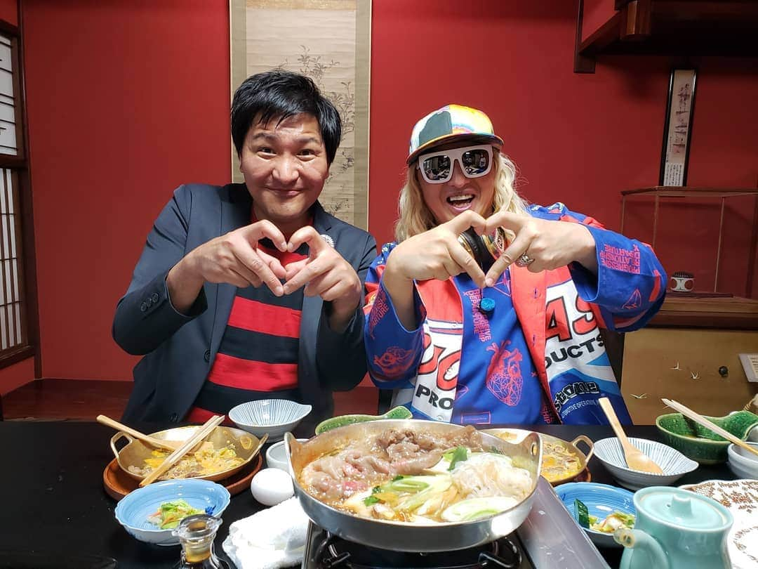 DJ KOOさんのインスタグラム写真 - (DJ KOOInstagram)「スリムクラブ！！真栄田さんと金沢でロケ！！ラガーマン同士、息もピッタリで楽し嬉しい1日でございます！！ #スリムクラブ #真栄田賢 #ラグビー #DJKOO #わがまちレガシー」4月24日 18時39分 - dj_koo1019