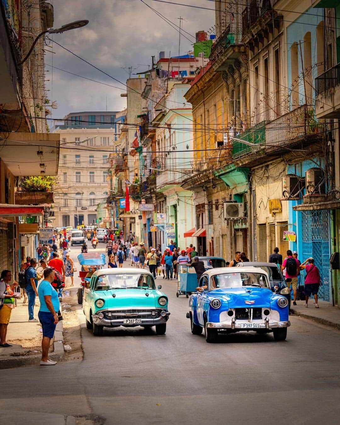 Awesome Wonderful Natureさんのインスタグラム写真 - (Awesome Wonderful NatureInstagram)「Old Havana, Cuba🇨🇺 Photos by @kyrenian  #fantastic_earth」4月24日 19時02分 - fantastic_earth