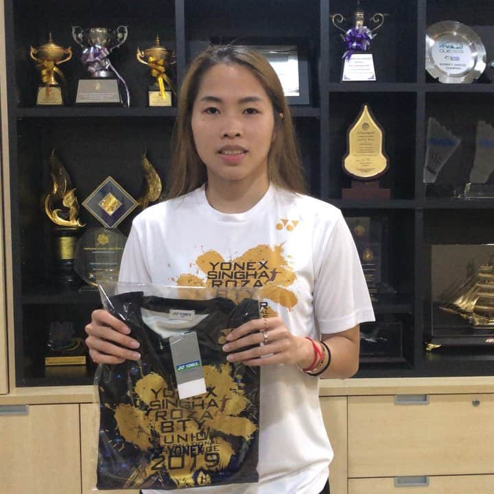 ラチャノック・インタノンのインスタグラム：「มาพบกันนะคะ ช่วงเวลา 17.00-18.00 น. ณ โรงเรียนแบดมินตันบ้านทองหยอด」