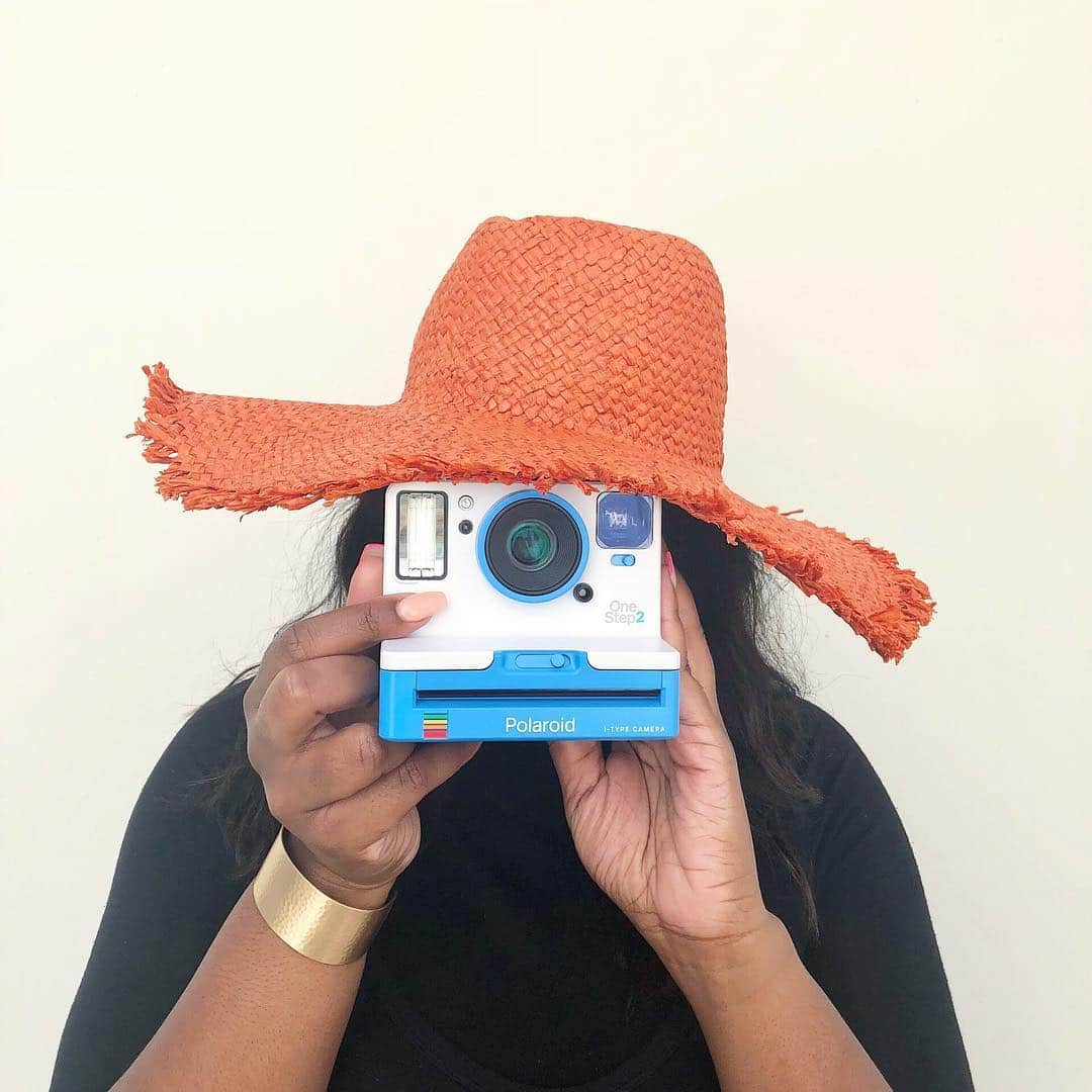 Target Styleさんのインスタグラム写真 - (Target StyleInstagram)「Capturing those OOTDs, one @polaroid photo at a time. ☀」4月25日 7時01分 - targetstyle