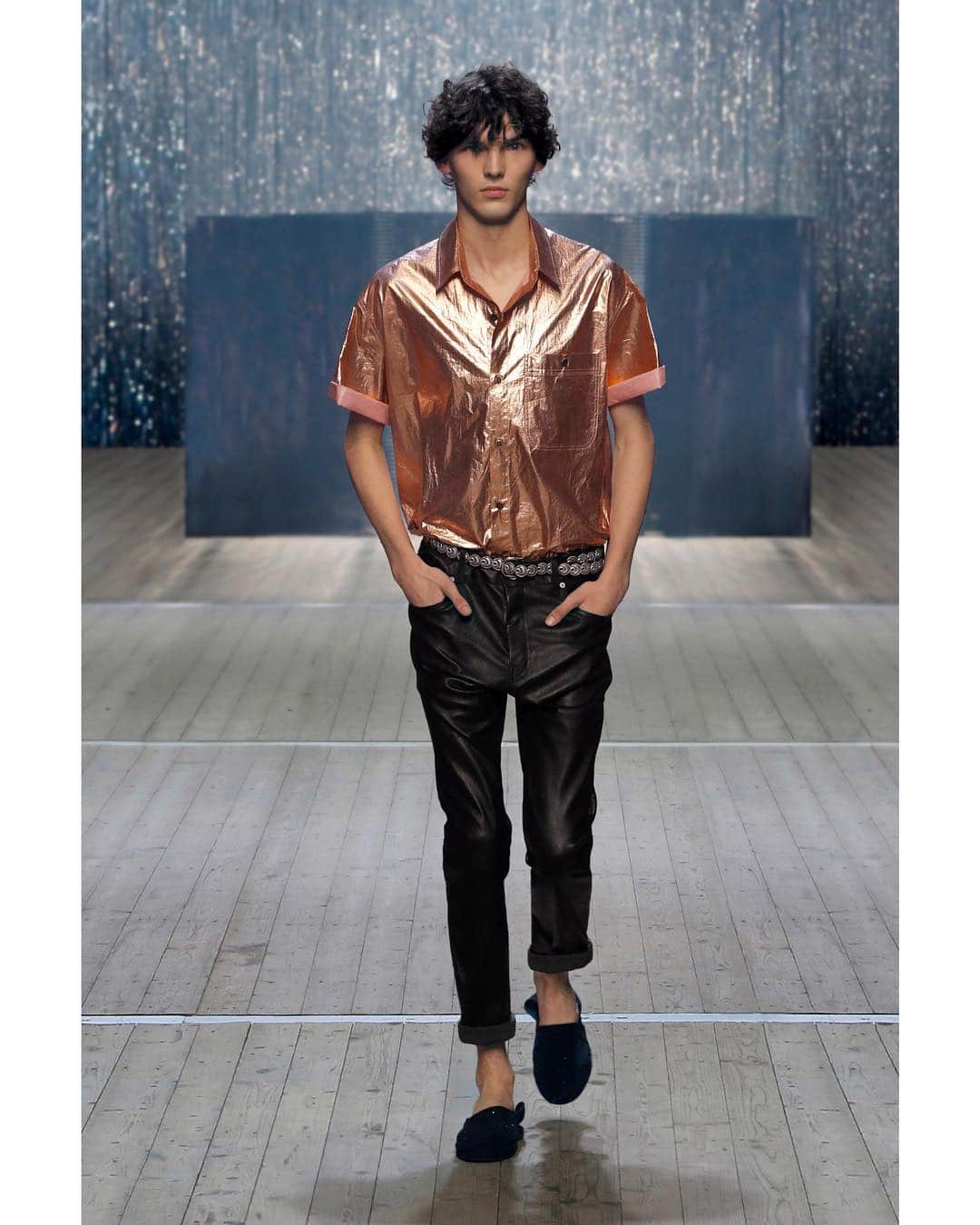 TOMORROWLAND_JPのグルメインスタ