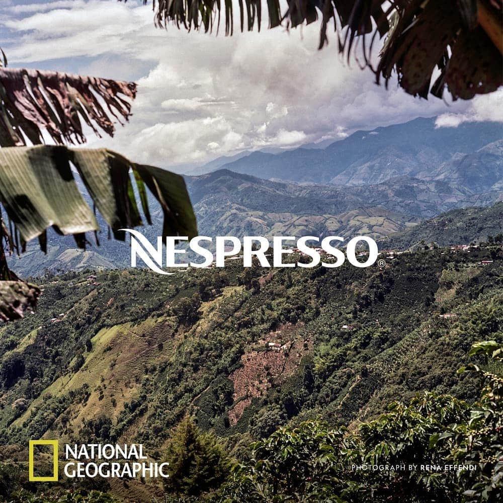 Nespressoさんのインスタグラム写真 - (NespressoInstagram)「Find out how we’ve been helping local famers like Alba Maria adapt to climate change. Content partner @NatGeo @renaeffendiphoto  #Nespresso #BeyondTheBean」4月24日 23時00分 - nespresso