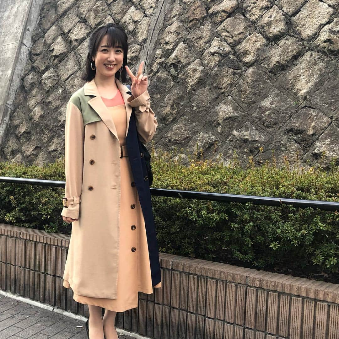 川田裕美さんのインスタグラム写真 - (川田裕美Instagram)「4月26日（金）放送 日テレ系『沸騰ワード10』  衣装 トップス&スカート  #アンドクチュール コート  #アンデミュウ」4月24日 22時52分 - hiromikawata163