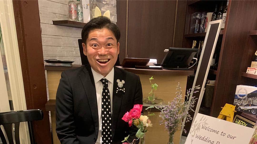 崎山一葉さんのインスタグラム写真 - (崎山一葉Instagram)「よく、 『happyなメンバー』 というキーワードを目にしますが…  昨日はそんなメンバーでした😍  おめでとう💗  #小椋さん半分ごめんなさい #ざわちん風 #なぜ」4月24日 22時53分 - kazuha_sakiyama