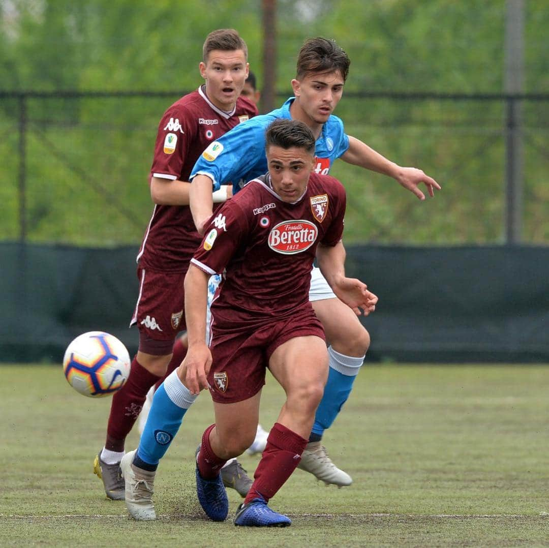 トリノFCさんのインスタグラム写真 - (トリノFCInstagram)「FULL TIME! 🐂 Torino-Napoli 5-2 ⚽️⚽️ @nicolarauti ⚽️ @luca_petrungaro ⚽️ @nicolodeangelis_ ⚽️ @kone_ben_officiel_10  #SFT」4月24日 22時54分 - torinofc1906