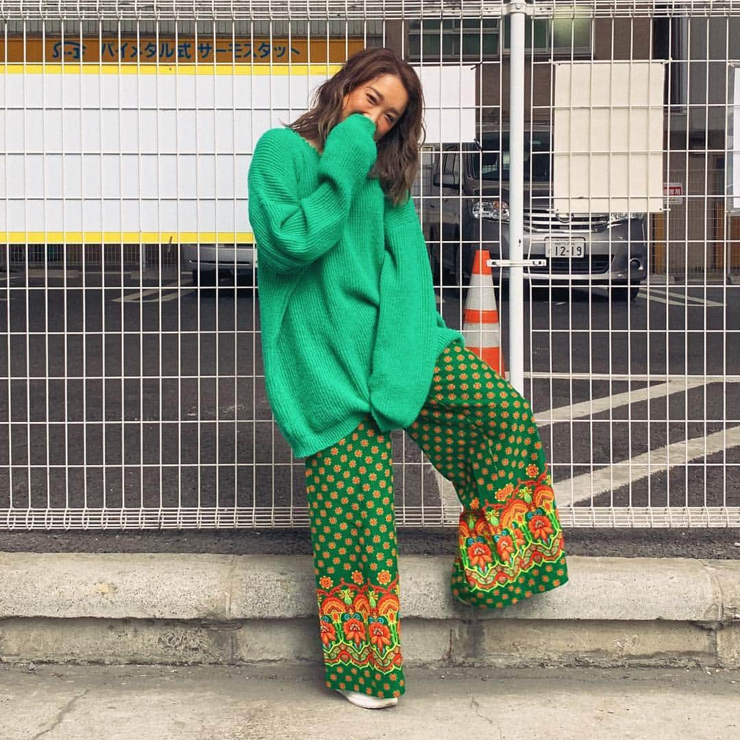 マイコ さんのインスタグラム写真 - (マイコ Instagram)「* みどりとおれんじ。 ・ ・ ・ ・ #fashion#green#orange」4月24日 23時42分 - maicorori