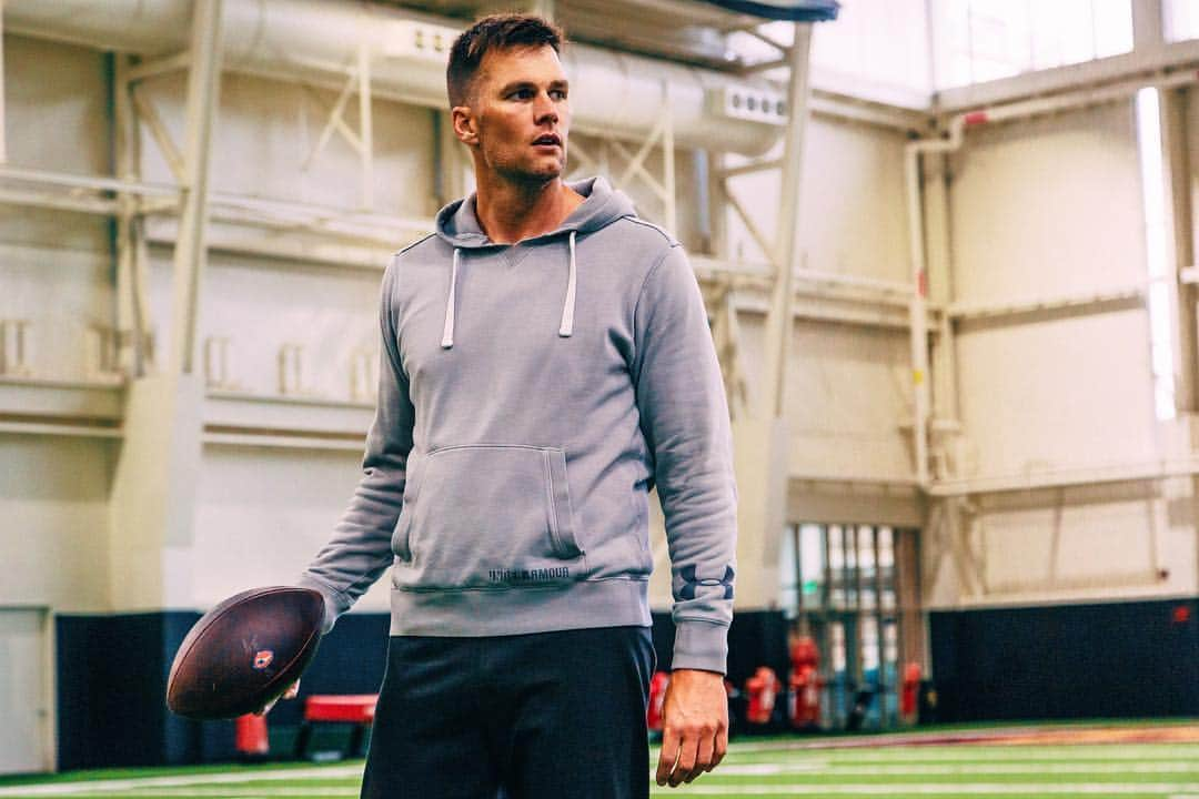 トム・ブレイディさんのインスタグラム写真 - (トム・ブレイディInstagram)「@nfl, I’m ready, anyone want to run it back?」4月25日 0時09分 - tombrady