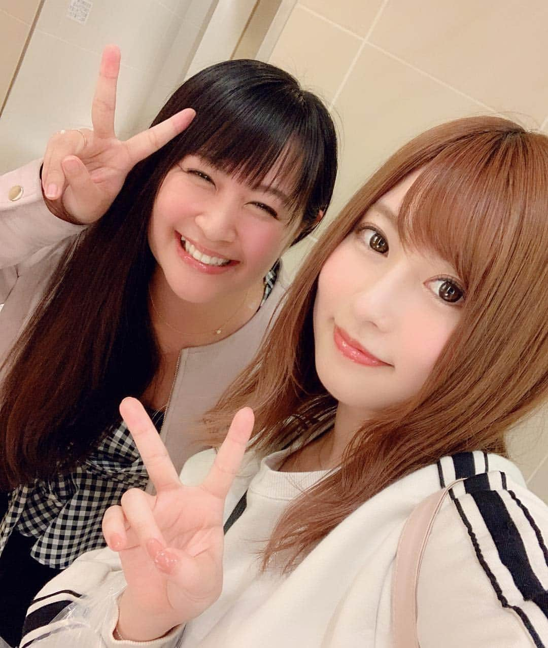 成瀬心美さんのインスタグラム写真 - (成瀬心美Instagram)「☺︎ . . 会いたいと思ってくれて 会えて嬉しいと 口にしてくれる人がいることが 最高の幸せです☺️ . . 久々に元気チャージできた✨ . . #大好き #love #いつもありがとう #thanks #今日顔パンパンで #すみません」4月25日 0時32分 - coco3ndazo