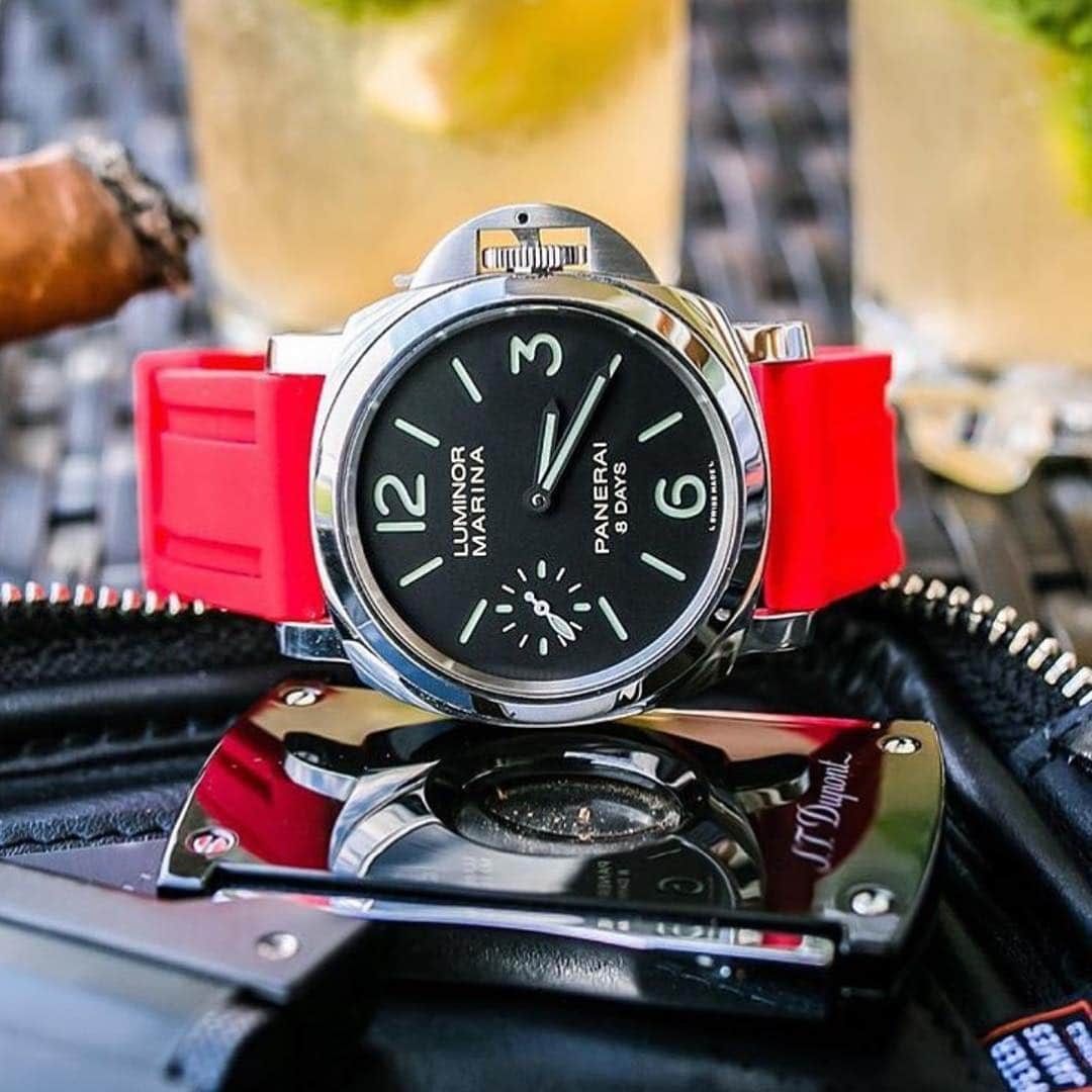 パネライのインスタグラム：「If only they didn’t write 8 day on the dial this #Panerai #PAM510 would be perfect in my opinion. What do you think? Pic by @pbandwatches strap by @thewatchstrapstore #paneraicentral」