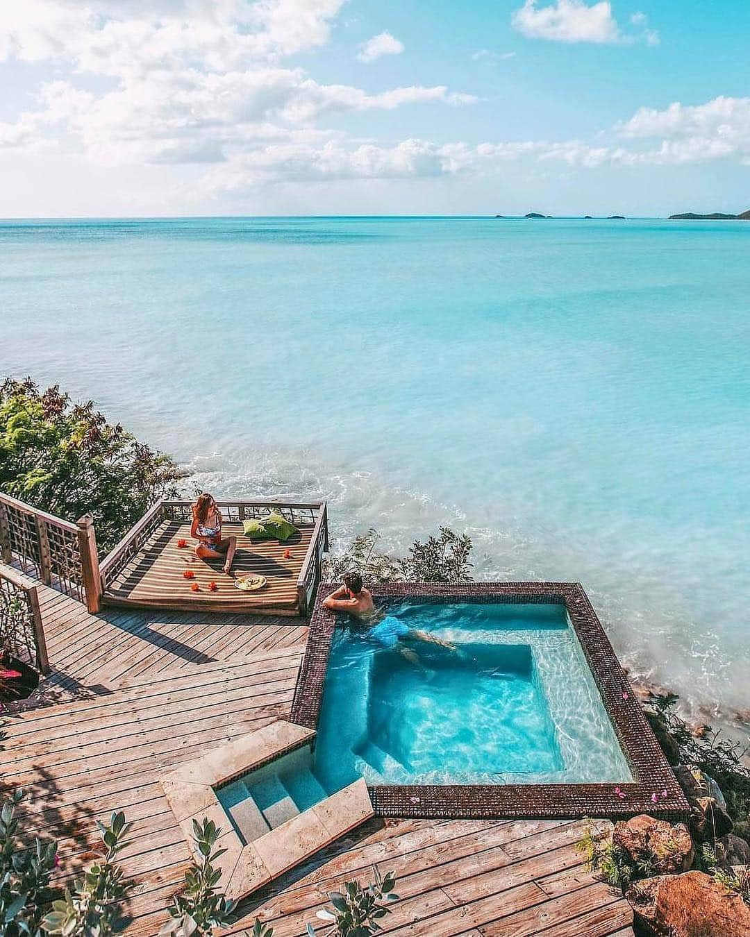 PicLab™ Sayingsさんのインスタグラム写真 - (PicLab™ SayingsInstagram)「Plunge Pool Perfection at @cocobayresort in #Antigua.  Follow them for exclusive Summer Specials. #cocobayresort」4月25日 1時22分 - paradise