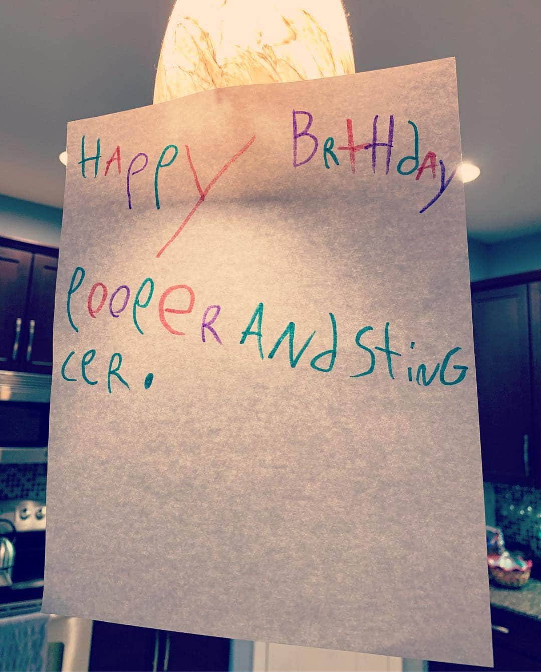 ジョーダン・ウッズ=ロビンソンのインスタグラム：「Happy birthday message from my kids to me and now I share with my fellow #TWD birthday-buds, @anniemoho and @austinnichols. #Pooper and #Stinker」