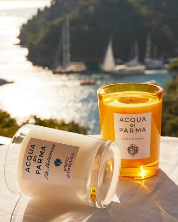 のインスタグラム：「Dreaming of Mediterranean summer 🌊☀ . . #acquadiparma #homecollection #interiordesign #homedecor #italianstyle」