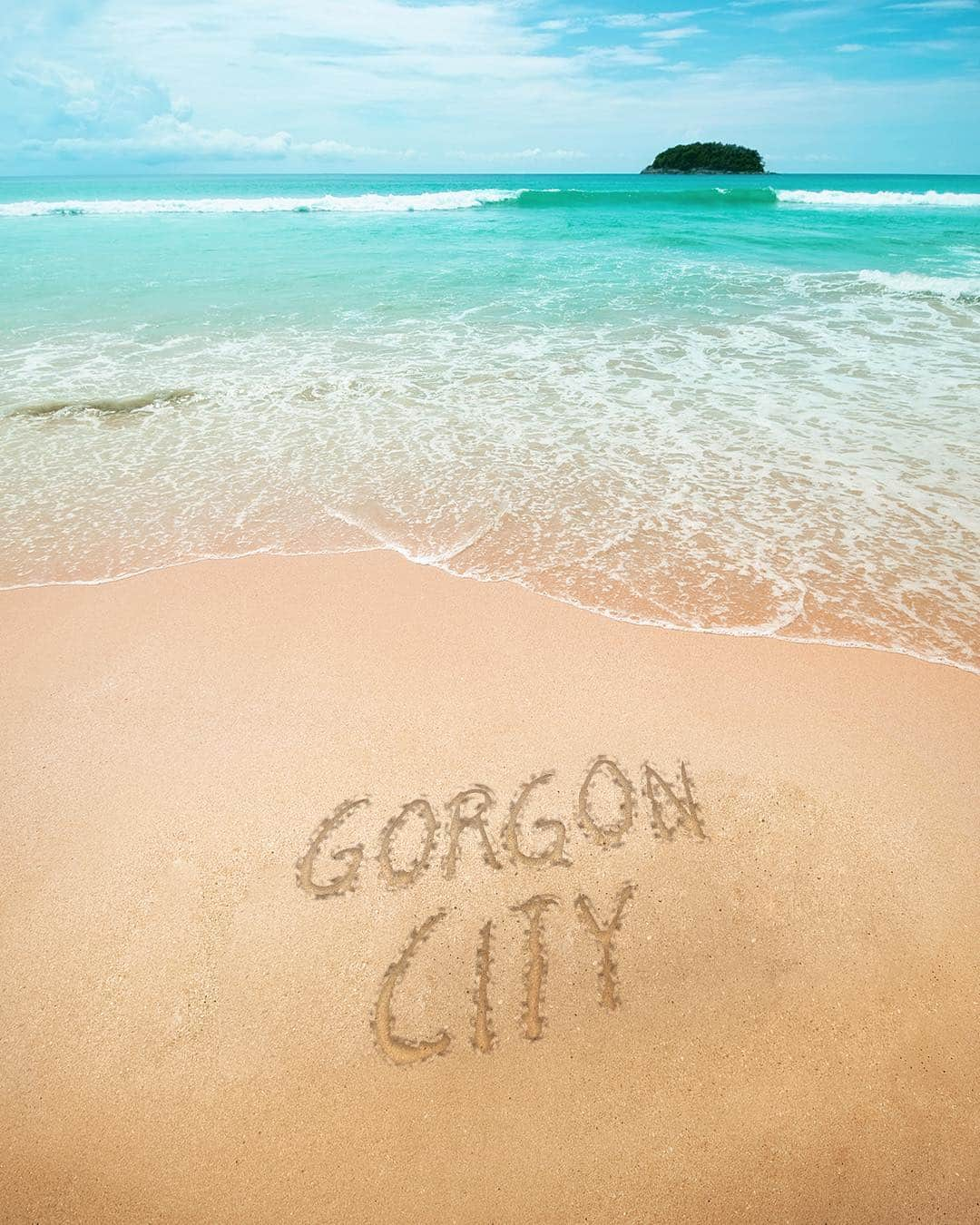 Gorgon Cityさんのインスタグラム写真 - (Gorgon CityInstagram)「Hyped for our residency with @defectedrecords at @eden_ibiza ☀️☀️☀️☀️」4月25日 3時11分 - gorgoncity