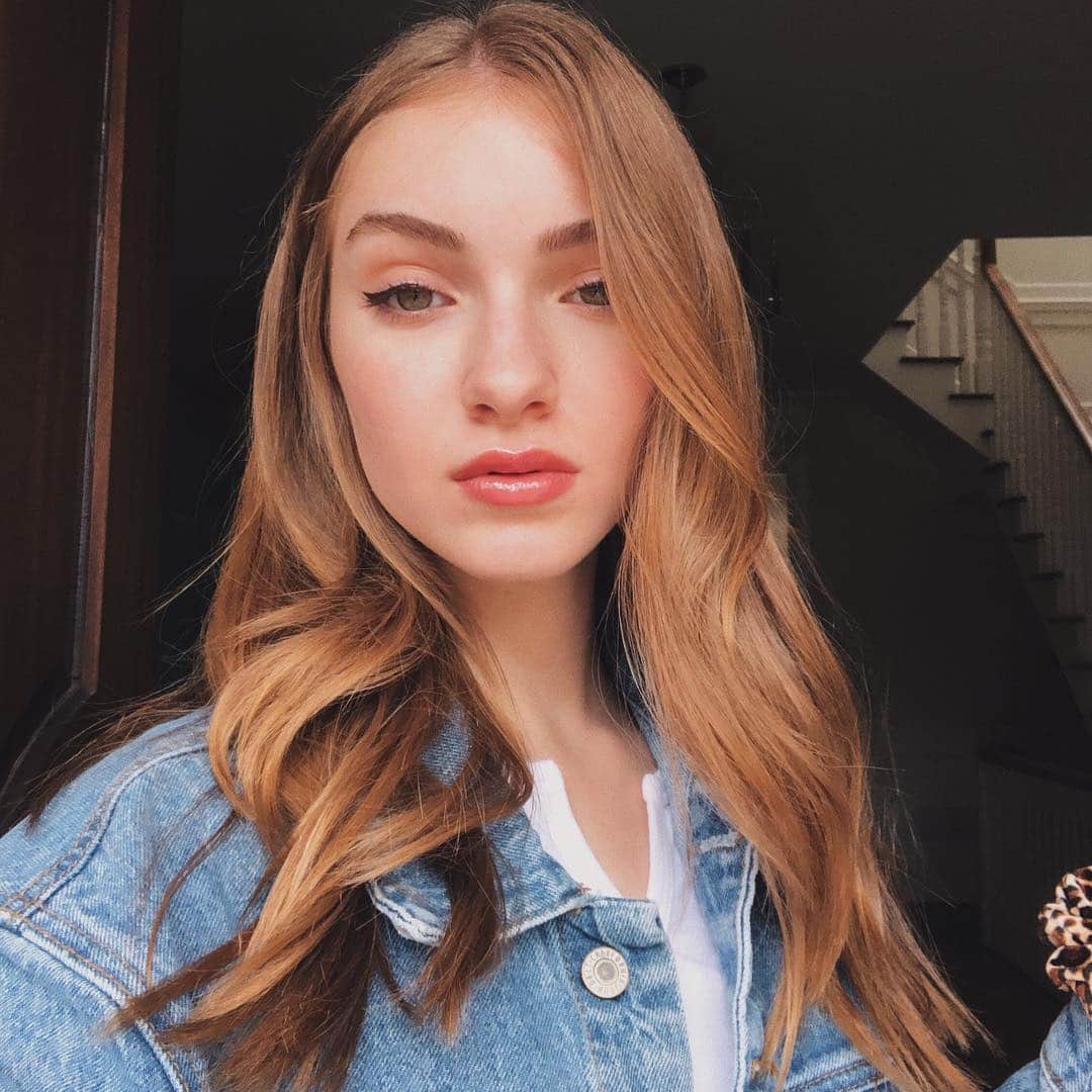 ローレン・オーランドさんのインスタグラム写真 - (ローレン・オーランドInstagram)「sharing this to document the one time i did my hair this month 🤪」4月25日 3時48分 - laurenorlando88