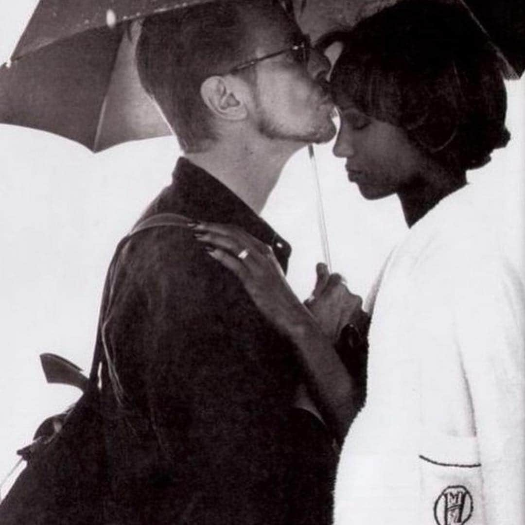 デヴィッド・ボウイさんのインスタグラム写真 - (デヴィッド・ボウイInstagram)「#Repost @the_real_iman with @get_repost ・・・ April 24th Forever Love #BowieForever」4月25日 3時58分 - davidbowie