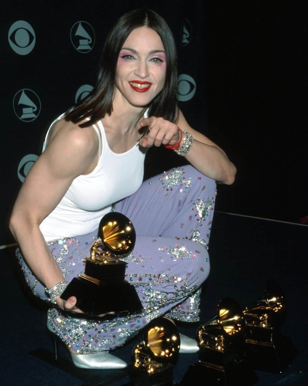 The GRAMMYsさんのインスタグラム写真 - (The GRAMMYsInstagram)「@madonna opened the 41st #GRAMMYs in 1999 with “Nothing Really Matters” off her GRAMMY-winning album ‘Ray Of Light.’ That night she went on to win 3 GRAMMY Awards, including Best Dance Recording, Best Pop Album + Best Short Form Music Video. #GRAMMYVault」4月25日 4時10分 - recordingacademy